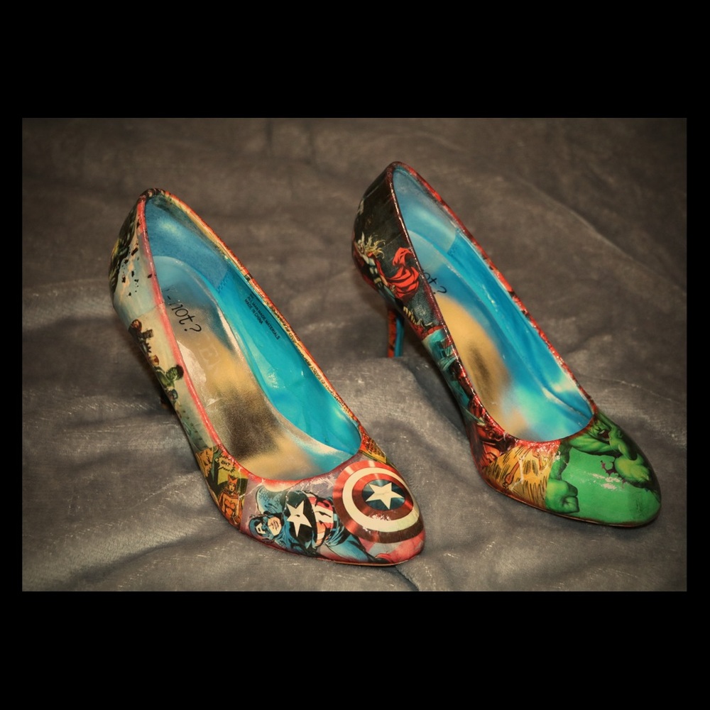 SZ 8 Avengers Pumps— Homemade, very original